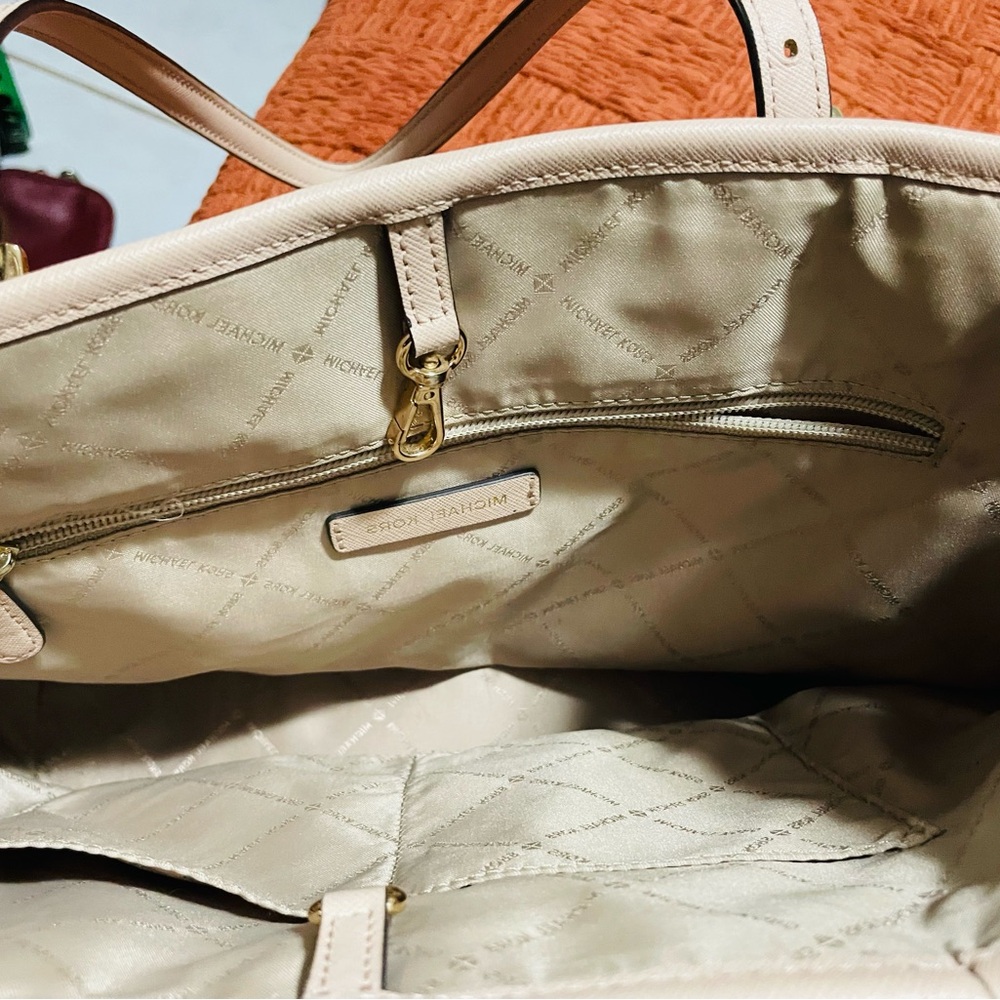 Michael Kors Cream Tote with Gold Accents - Picture 7 of 7